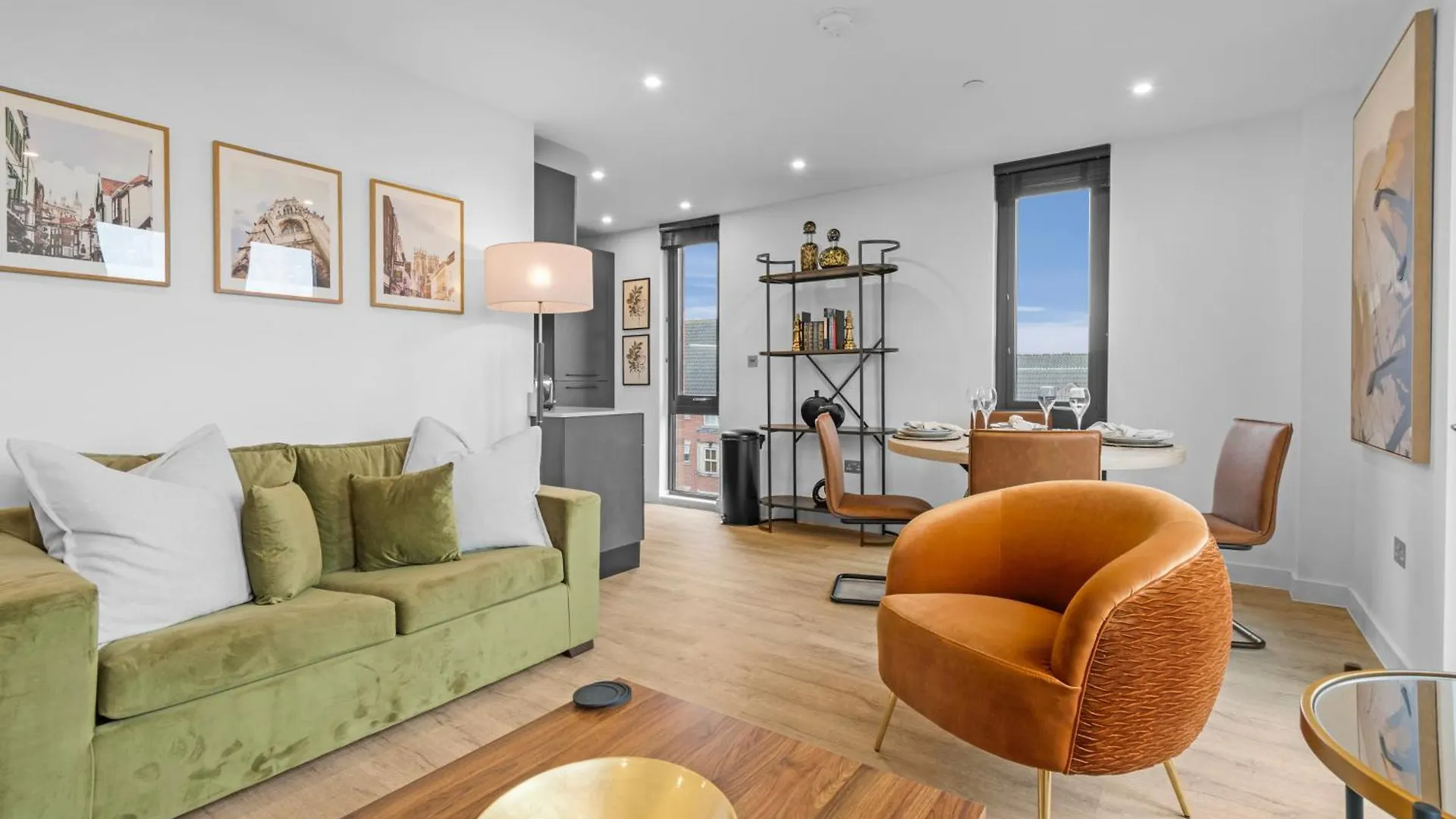 Apartment 47 With Free Secure Parking And Onsite Gym York